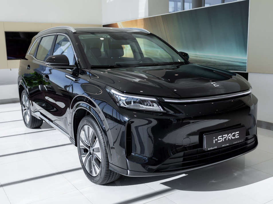 Новый автомобиль EVOLUTE i-SPACE 5-местный Полный привод в городе Москва ДЦ - EVOLUTE АВИЛОН