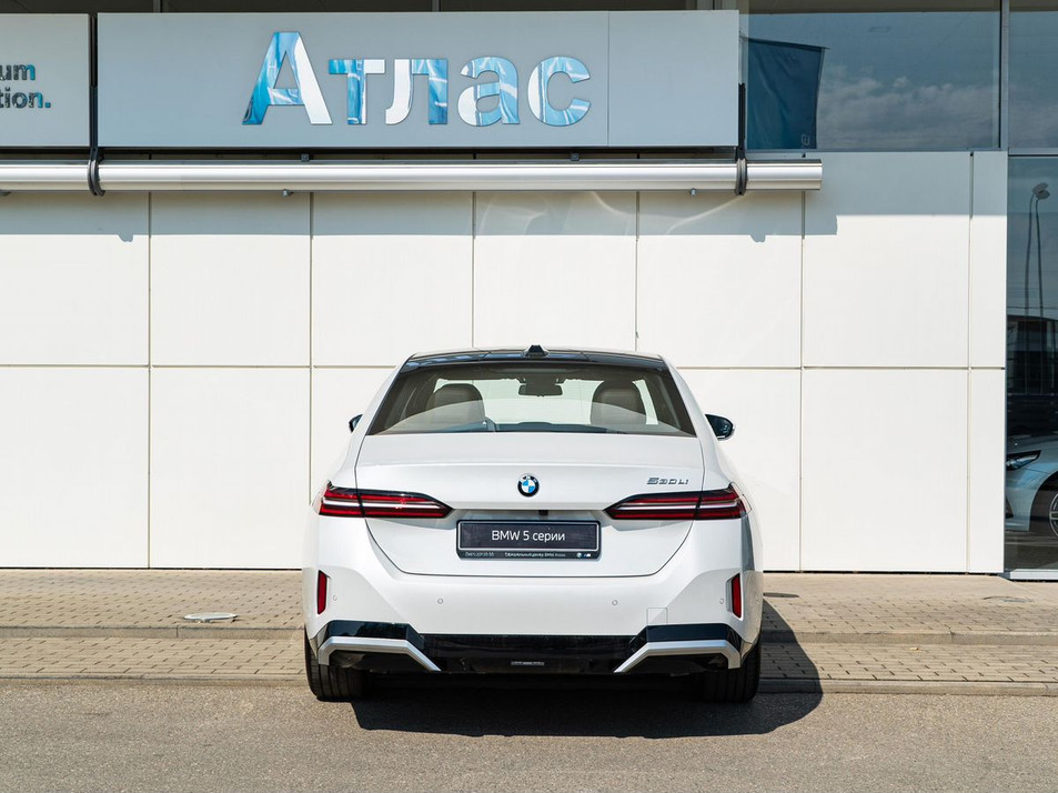Автомобиль с пробегом BMW 5 серии в городе Сочи ДЦ - Атлас Сочи