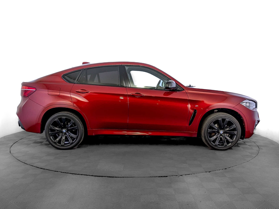 Автомобиль с пробегом BMW X6 в городе Москва ДЦ - Авто-Авангард
