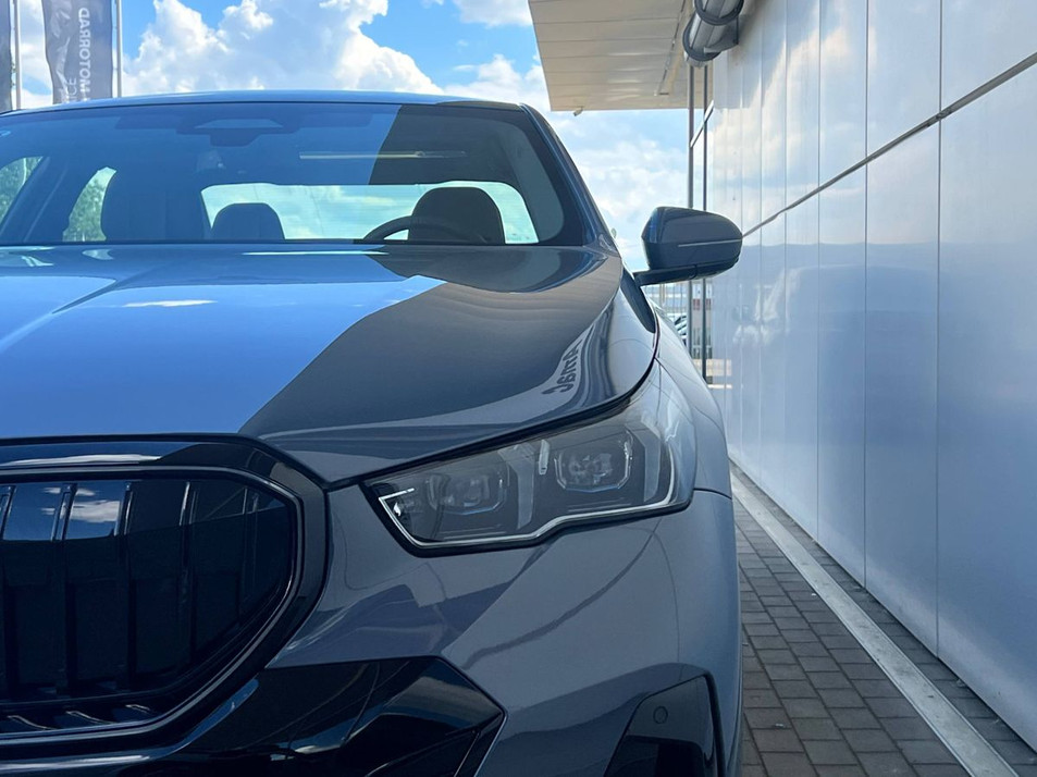 Автомобиль с пробегом BMW 5 серии в городе Сочи ДЦ - Атлас Сочи