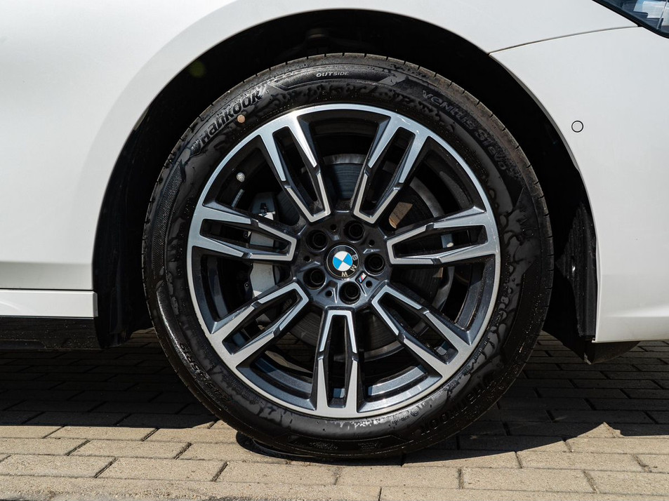 Автомобиль с пробегом BMW 5 серии в городе Сочи ДЦ - Атлас Сочи