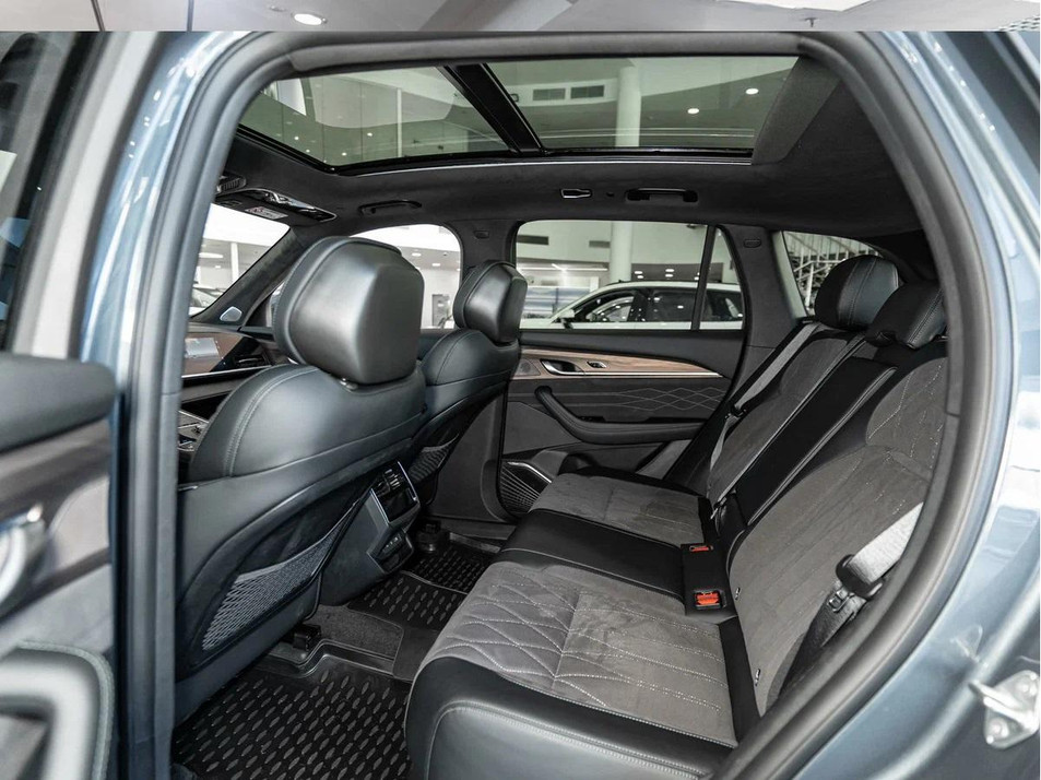 Новый автомобиль Geely Monjaro Флагман / Flagship в городе Челябинск ДЦ - Geely Планета Авто Запад
