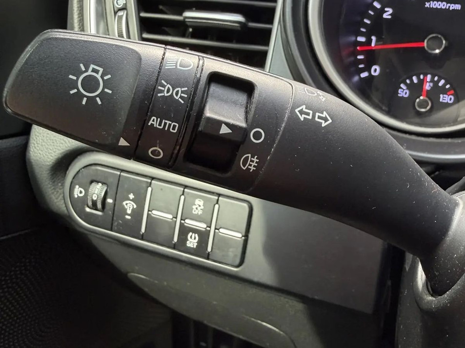 Автомобиль с пробегом Kia Ceed в городе Челябинск ДЦ - Планета Авто Гольфстрим