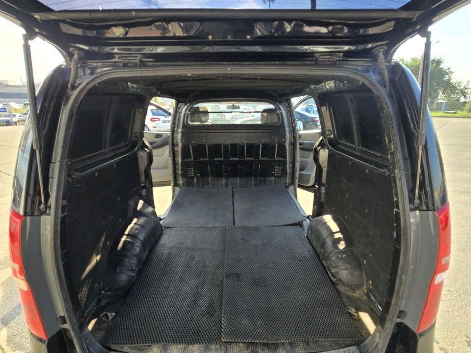Автомобиль с пробегом Hyundai Grand Starex в городе Челябинск ДЦ - Планета Авто Восток