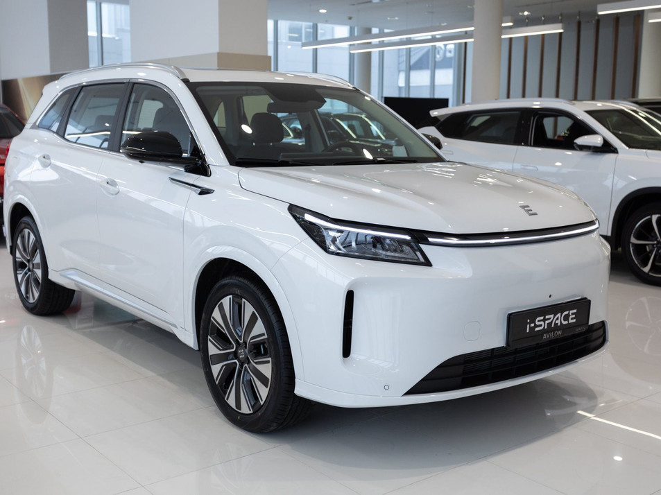 Новый автомобиль EVOLUTE i-SPACE 5-местный в городе Москва ДЦ - EVOLUTE АВИЛОН