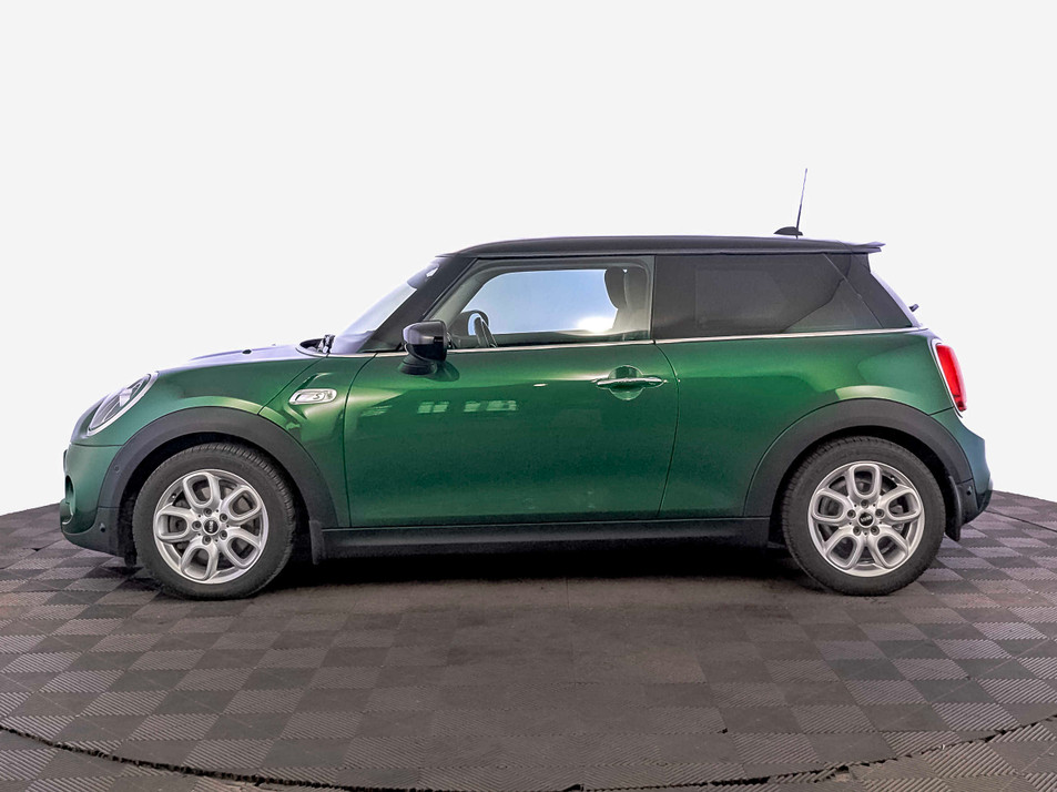Автомобиль с пробегом MINI Hatch в городе Москва ДЦ - Авто-Авангард