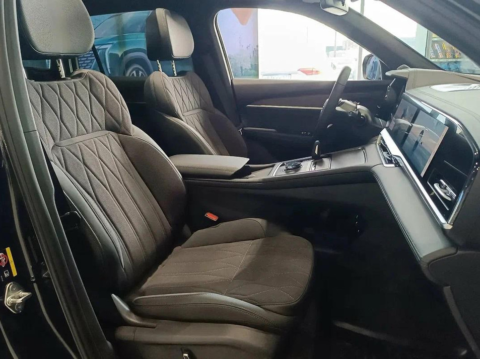 Новый автомобиль Geely Monjaro Флагман / Flagship в городе Челябинск ДЦ - Geely Планета Авто Запад