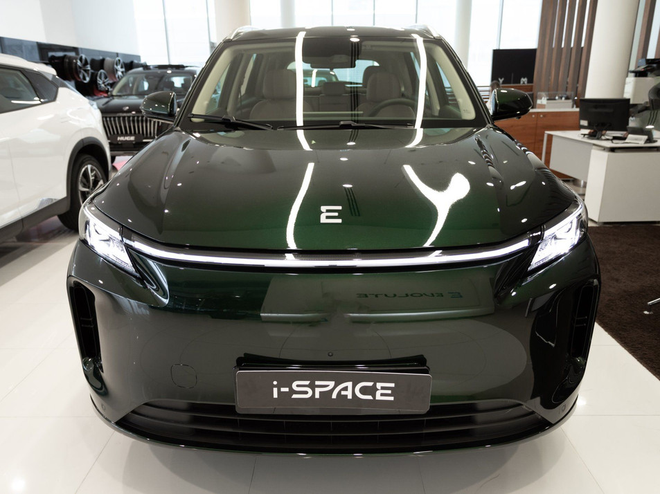 Новый автомобиль EVOLUTE i-SPACE 5-местный Полный привод в городе Москва ДЦ - EVOLUTE АВИЛОН