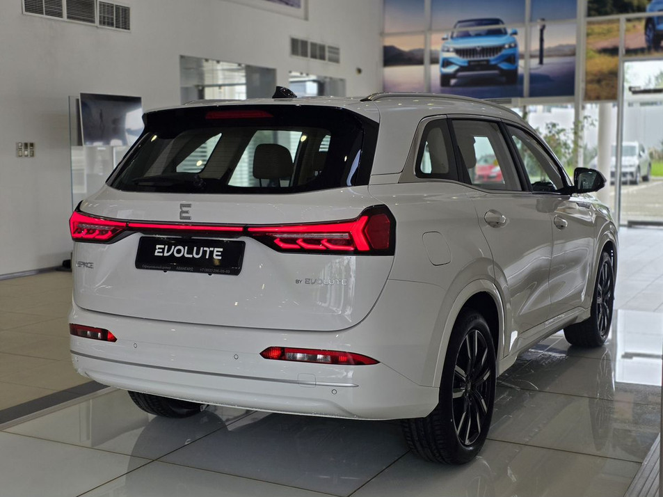 Новый автомобиль EVOLUTE i-SPACE 7-местный в городе Сочи ДЦ - EVOLUTE Авангард