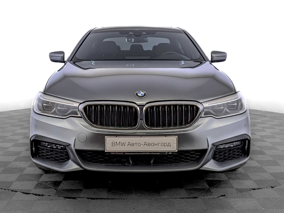 Автомобиль с пробегом BMW 5 серии в городе Москва ДЦ - Авто-Авангард
