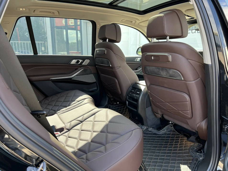 Автомобиль с пробегом BMW X5 в городе Санкт-Петербург ДЦ - Евросиб Лахта