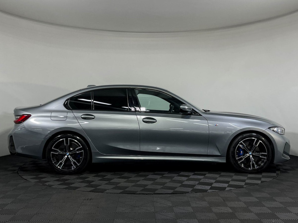 Автомобиль с пробегом BMW 3 серии в городе Москва ДЦ - РОЛЬФ-Премиум Вешки