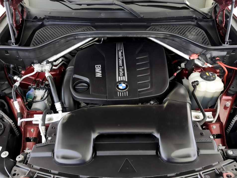 Автомобиль с пробегом BMW X6 в городе Москва ДЦ - Авто-Авангард