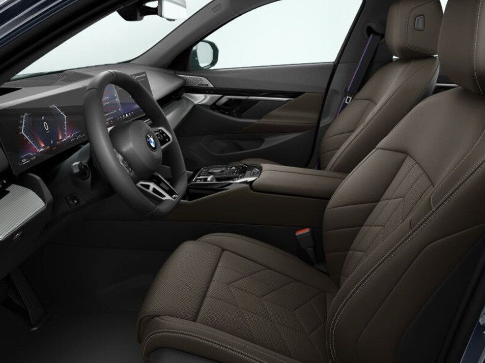 Автомобиль с пробегом BMW 5 серии в городе Сочи ДЦ - Атлас Сочи