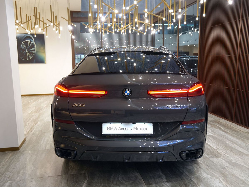 Автомобиль с пробегом BMW X6 в городе Санкт-Петербург ДЦ - Аксель-Моторс