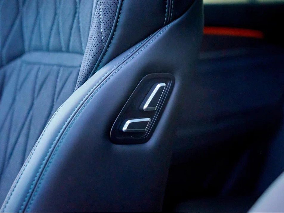 Новый автомобиль Geely Monjaro Флагман / Flagship в городе Челябинск ДЦ - Geely Планета Авто Запад