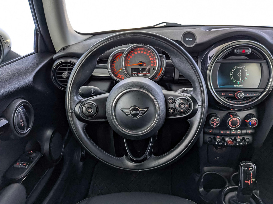 Автомобиль с пробегом MINI Hatch в городе Москва ДЦ - Авто-Авангард