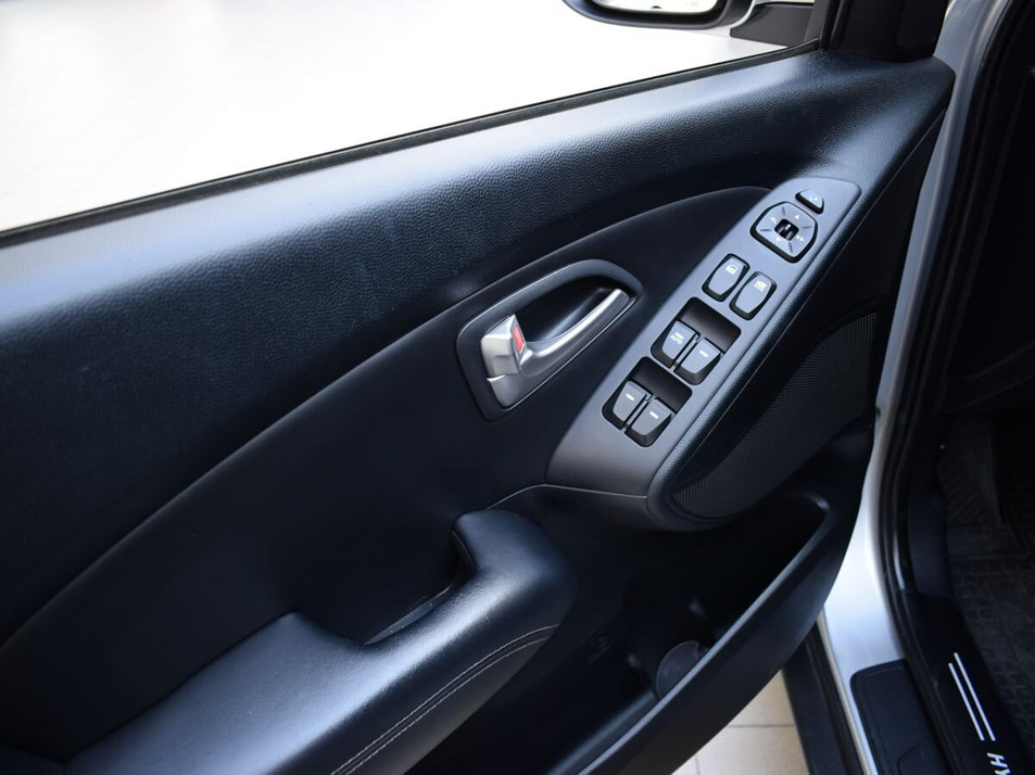 Автомобиль с пробегом Hyundai ix35 в городе Челябинск ДЦ - Планета Авто Гольфстрим