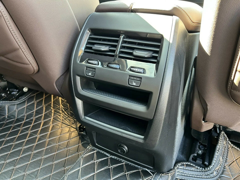 Автомобиль с пробегом BMW X5 в городе Санкт-Петербург ДЦ - Евросиб Лахта