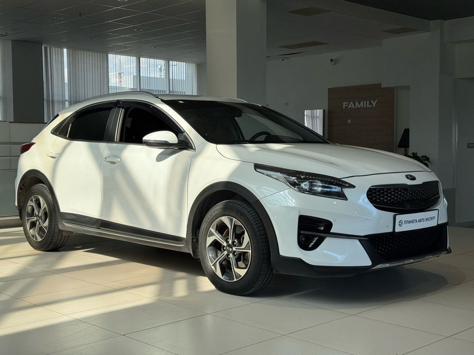Автомобиль с пробегом Kia XCeed в городе Челябинск ДЦ - Планета Авто Запад