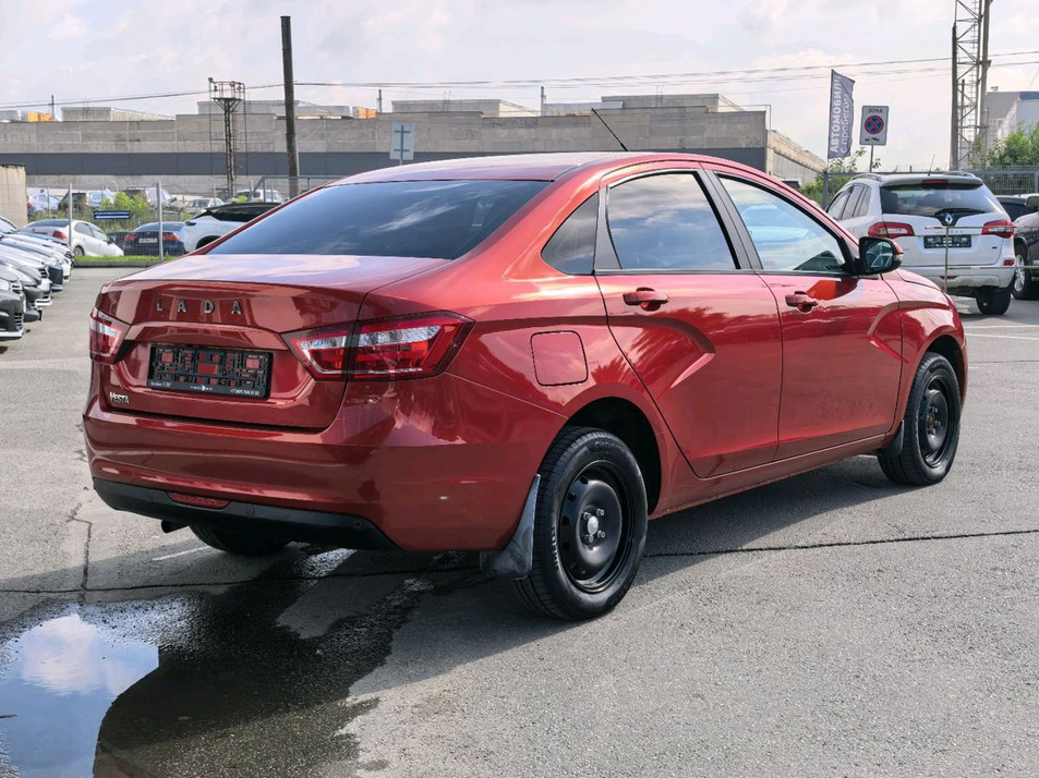 Автомобиль с пробегом LADA Vesta в городе Челябинск ДЦ - Планета Авто Восток