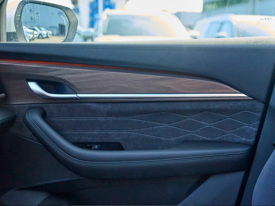 Новый автомобиль Geely Monjaro Флагман / Flagship в городе Челябинск ДЦ - Geely Планета Авто Запад
