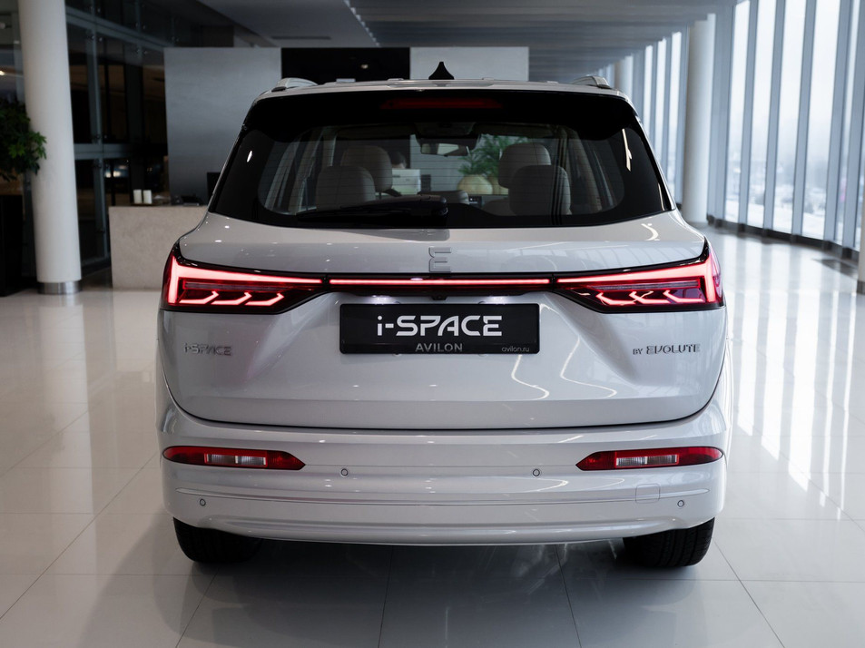 Новый автомобиль EVOLUTE i-SPACE 5-местный Полный привод в городе Москва ДЦ - EVOLUTE АВИЛОН