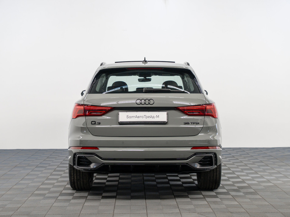 Автомобиль с пробегом Audi Q3 в городе Москва ДЦ - БалтАвтоТрейд-М
