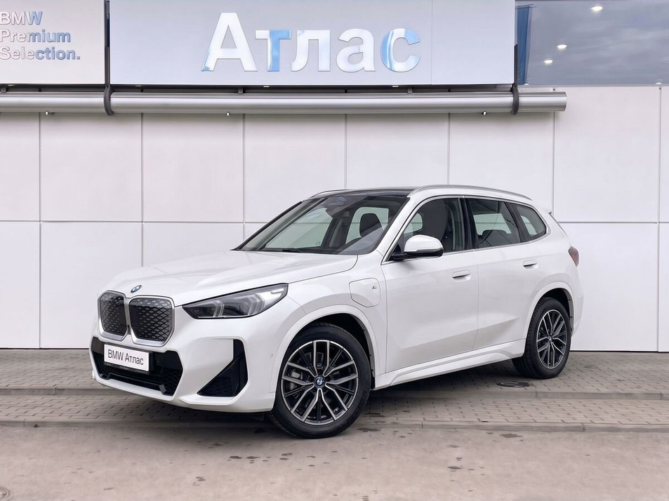 Автомобиль с пробегом BMW iX1 в городе Краснодар ДЦ - Атлас Краснодар