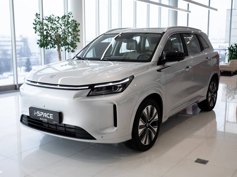 Новый автомобиль EVOLUTE i-SPACE 5-местный Полный привод в городе Москва ДЦ - EVOLUTE АВИЛОН
