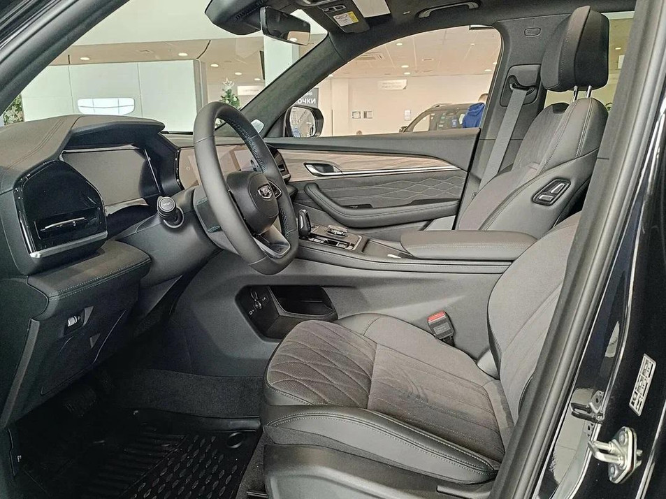 Новый автомобиль Geely Monjaro Флагман / Flagship в городе Челябинск ДЦ - Geely Планета Авто Запад