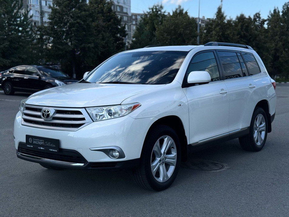 Автомобиль с пробегом Toyota Highlander в городе Челябинск ДЦ - Планета Авто Коллекция