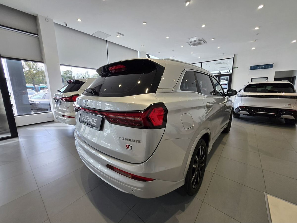 Новый автомобиль EVOLUTE i-SPACE 5-местный Полный привод в городе Санкт-Петербург ДЦ - EVOLUTE Аларм-Моторс