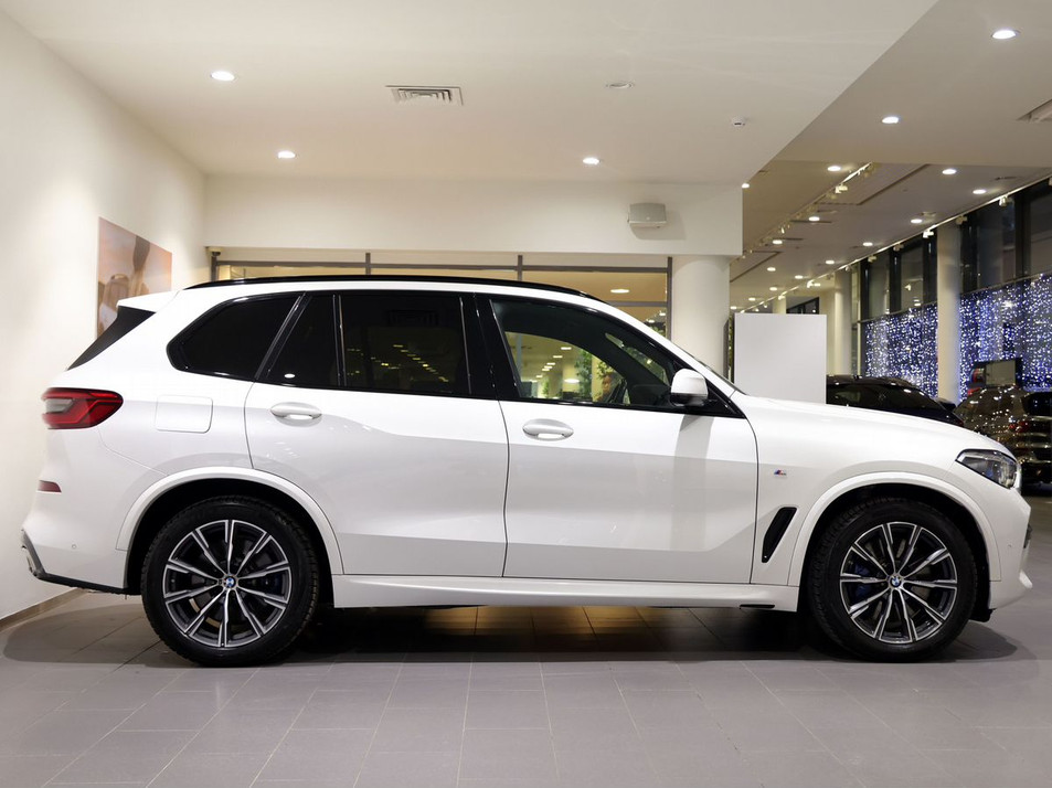 Автомобиль с пробегом BMW X5 в городе Санкт-Петербург ДЦ - Аксель-Моторс Север