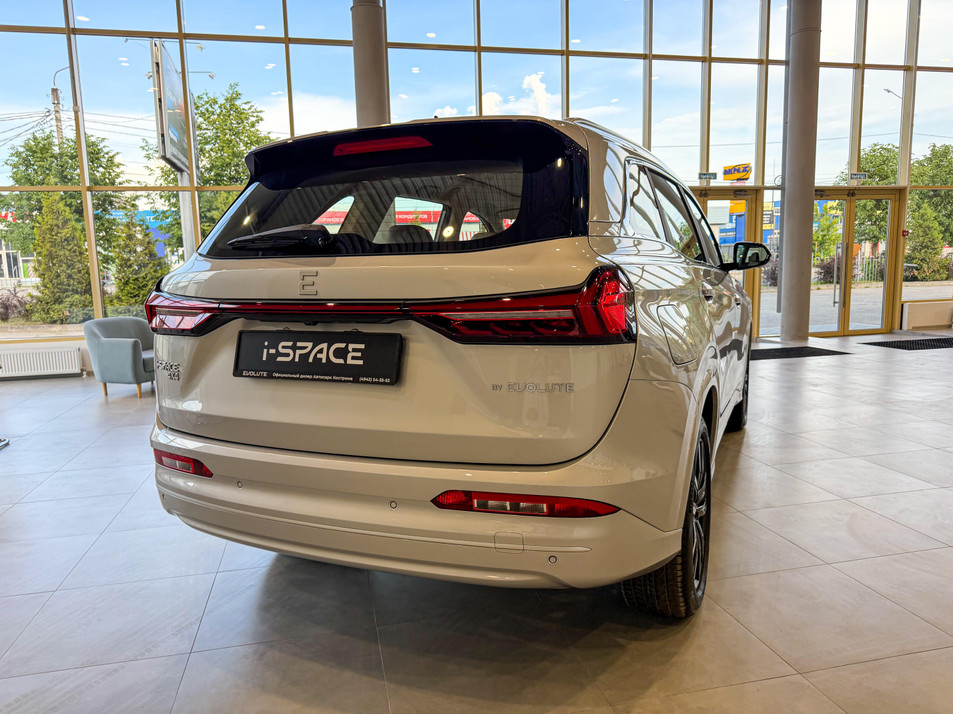 Новый автомобиль EVOLUTE i-SPACE 5-местный Полный привод в городе Кострома ДЦ - EVOLUTE Автопарк Кострома
