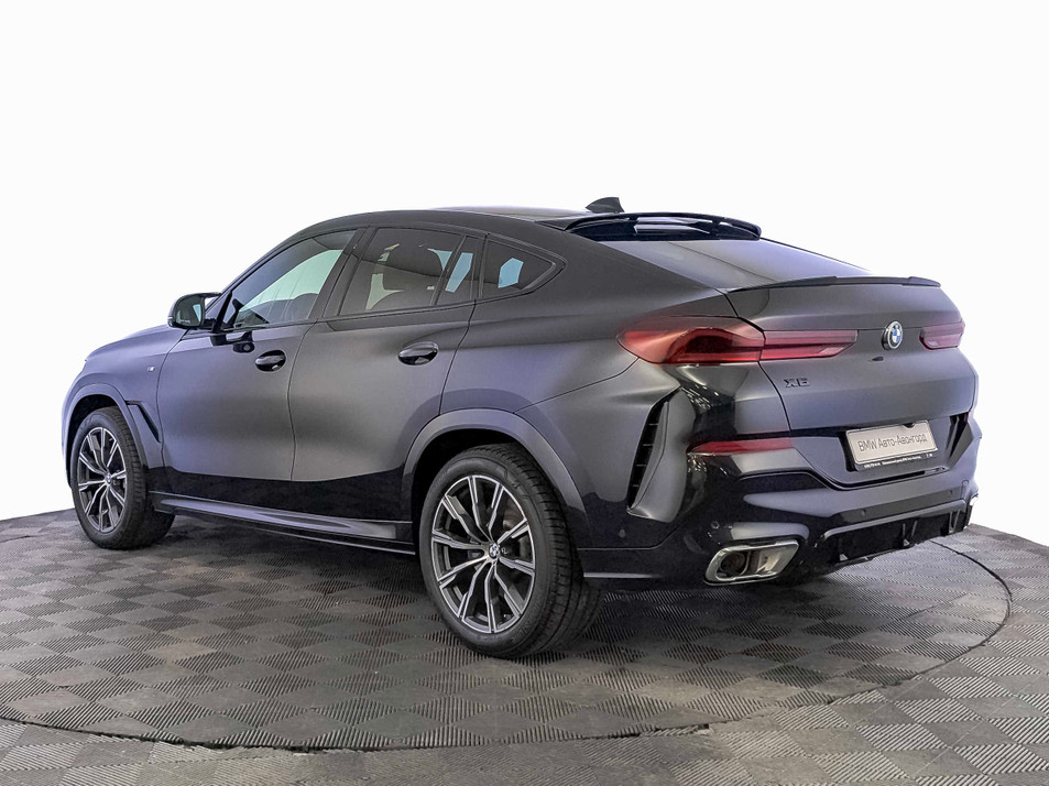 Автомобиль с пробегом BMW X6 в городе Москва ДЦ - Авто-Авангард