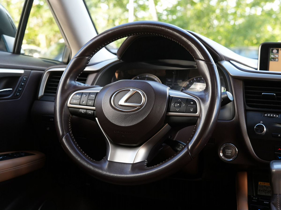 Автомобиль с пробегом Lexus RX в городе Санкт-Петербург ДЦ - Аксель-Моторс
