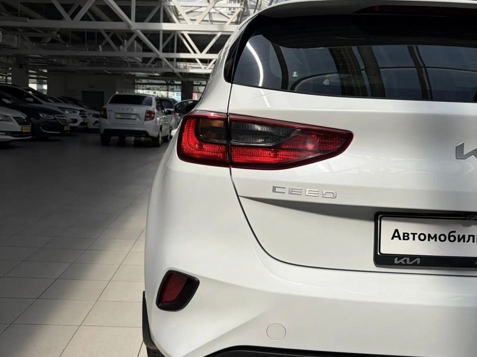 Автомобиль с пробегом Kia Ceed в городе Челябинск ДЦ - Планета Авто Гольфстрим