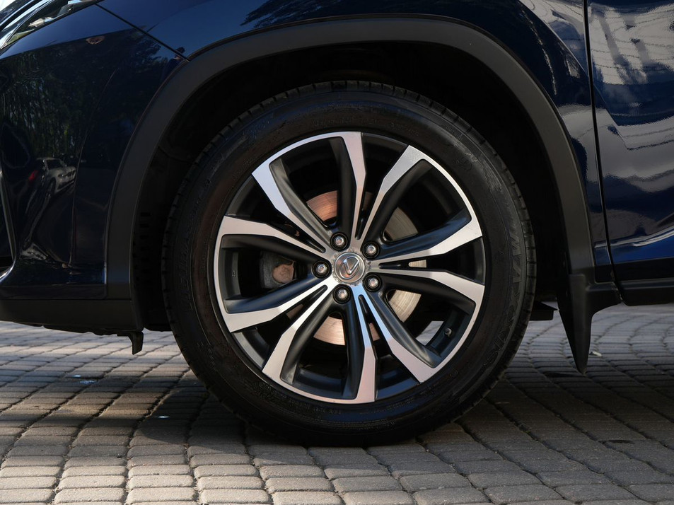 Автомобиль с пробегом Lexus RX в городе Санкт-Петербург ДЦ - Аксель-Моторс