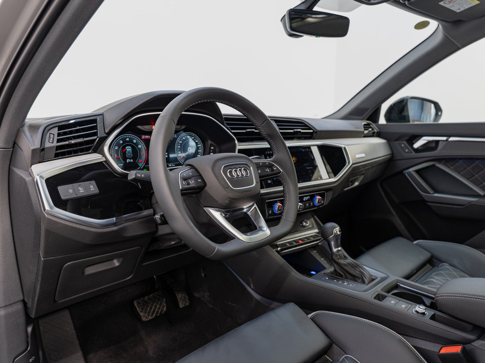 Автомобиль с пробегом Audi Q3 в городе Москва ДЦ - БалтАвтоТрейд-М