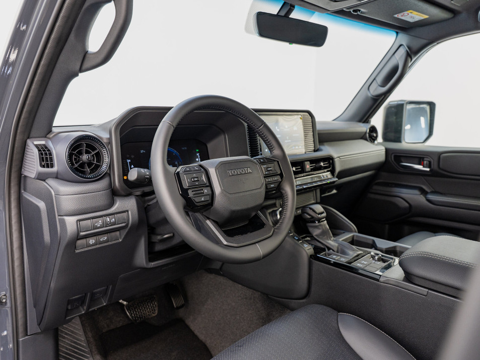 Автомобиль с пробегом Toyota Land Cruiser Prado в городе Москва ДЦ - БалтАвтоТрейд-М