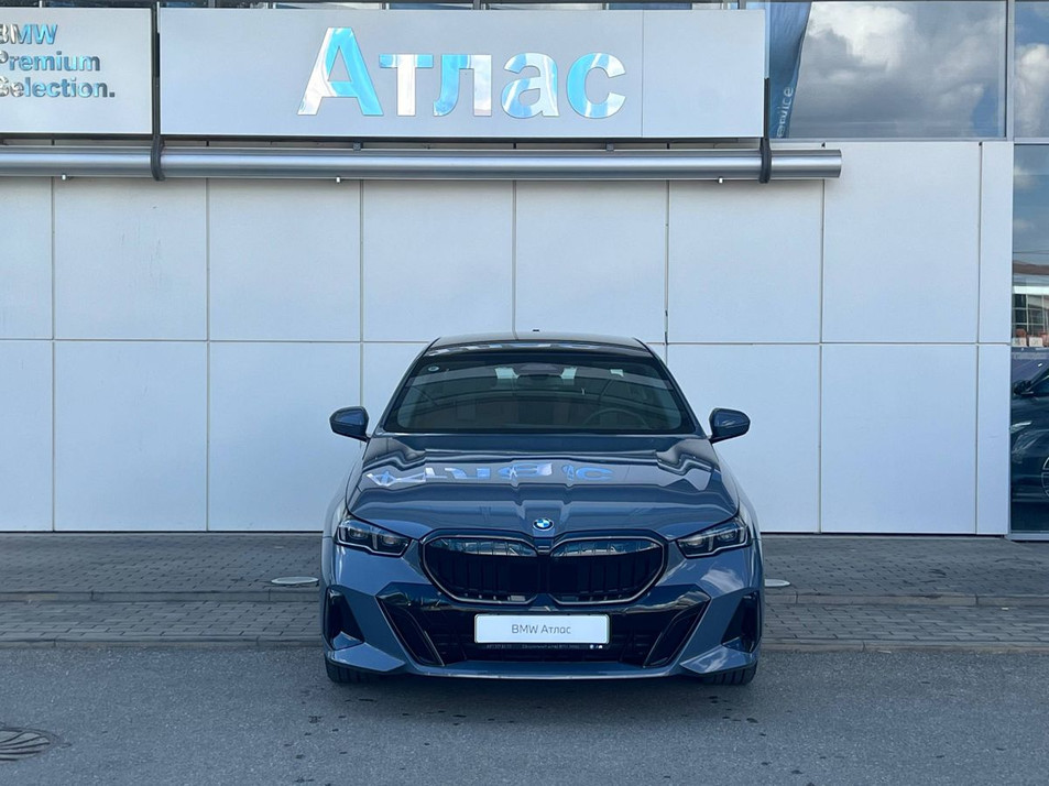 Автомобиль с пробегом BMW 5 серии в городе Сочи ДЦ - Атлас Сочи