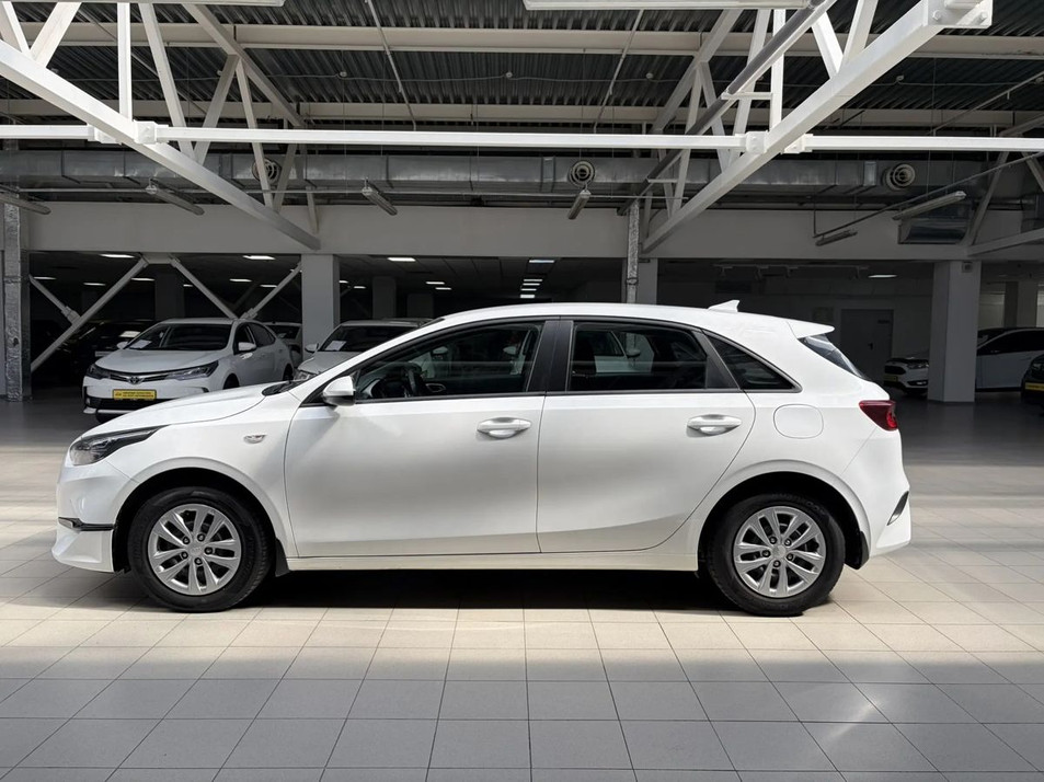 Автомобиль с пробегом Kia Ceed в городе Челябинск ДЦ - Планета Авто Гольфстрим