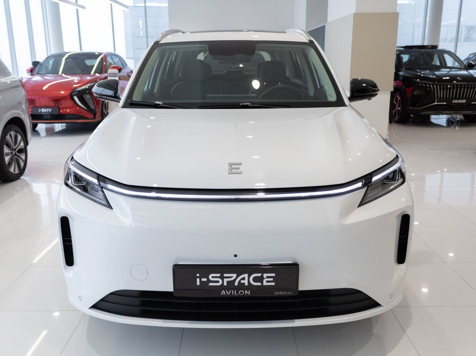 Новый автомобиль EVOLUTE i-SPACE 5-местный Полный привод в городе Москва ДЦ - EVOLUTE АВИЛОН