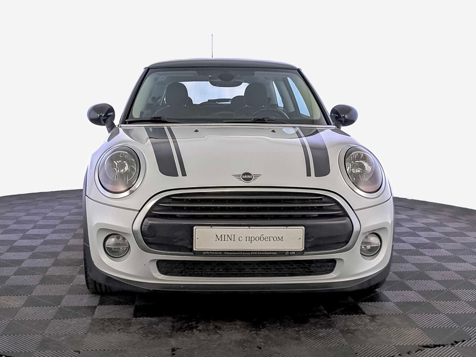 Автомобиль с пробегом MINI Hatch в городе Москва ДЦ - Авто-Авангард