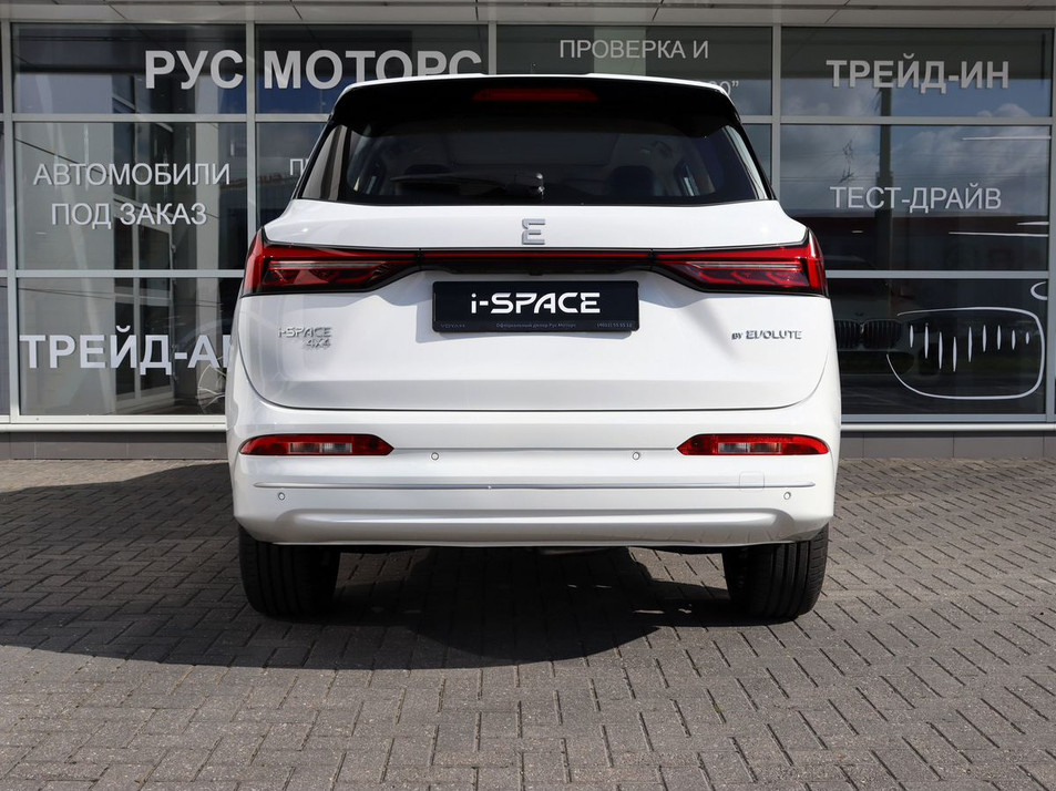 Новый автомобиль EVOLUTE i-SPACE 5-местный Полный привод в городе Калининград ДЦ - EVOLUTE Рус Моторс