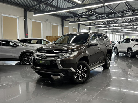 Автомобиль с пробегом Mitsubishi Pajero Sport в городе Тверь ДЦ - Зелёный trade-in Шишкова