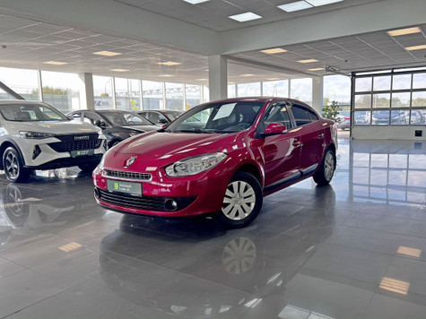 Автомобиль с пробегом Renault Fluence в городе Тверь ДЦ - Зелёный trade-in Кривцово